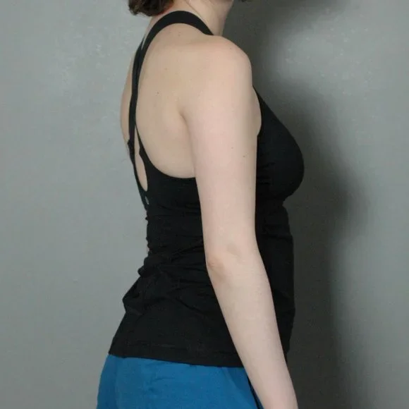 Small Black Lululemon Activewear Top w/ Bra - Picture 4 of 5